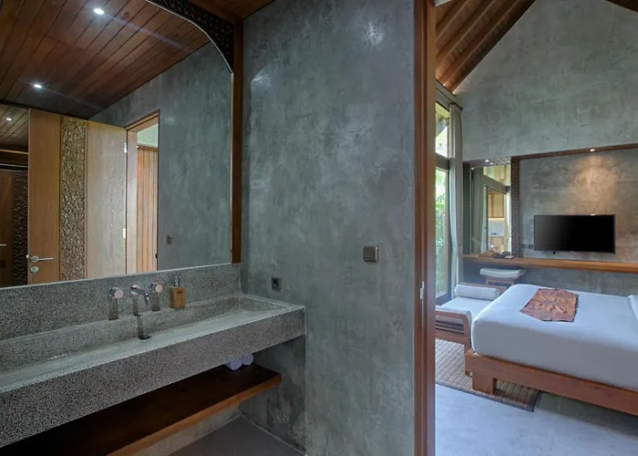 Villa Taman Dharmawangsa