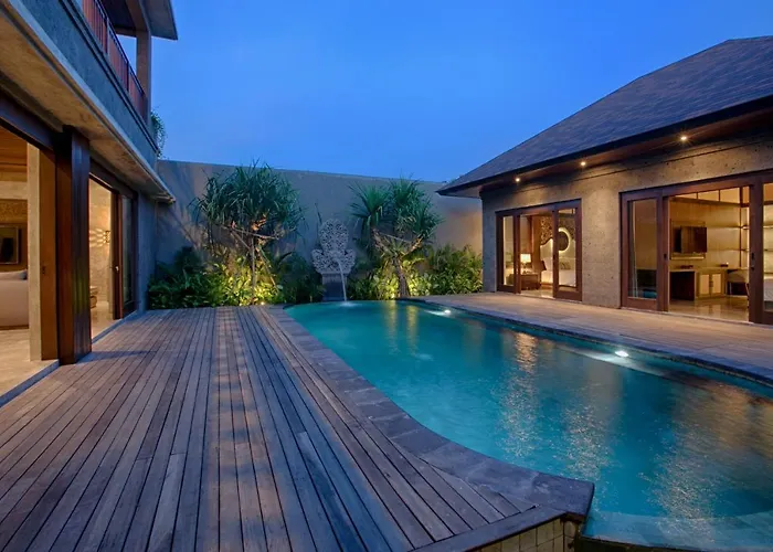 Taman Dharmawangsa Villa Nusa Dua (Bali)
